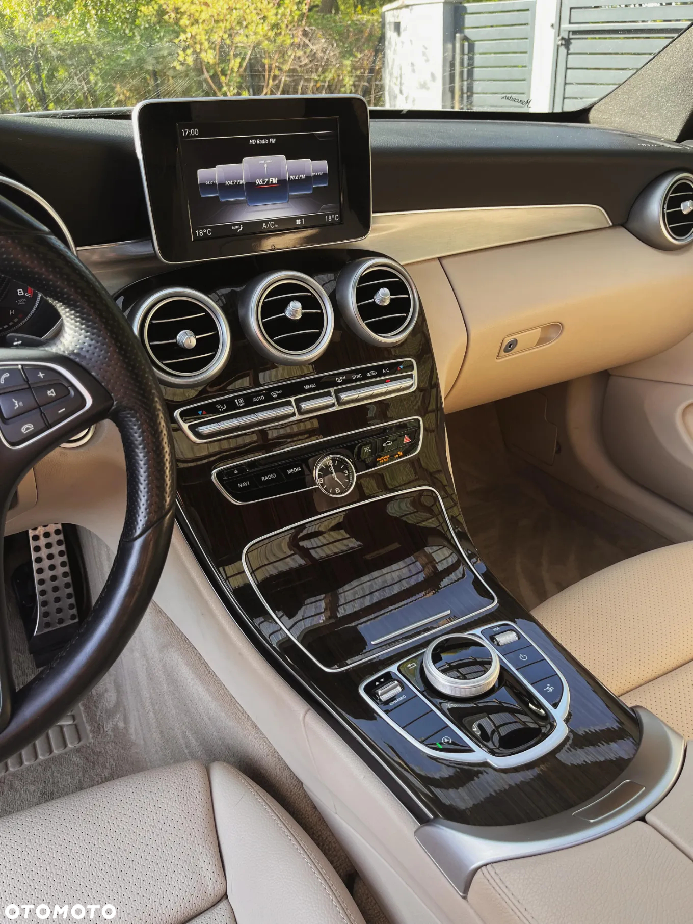 Mercedes-Benz Klasa C 300 9G-TRONIC - 12