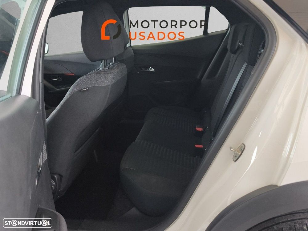 Peugeot 2008 1.2 PureTech Active - 7