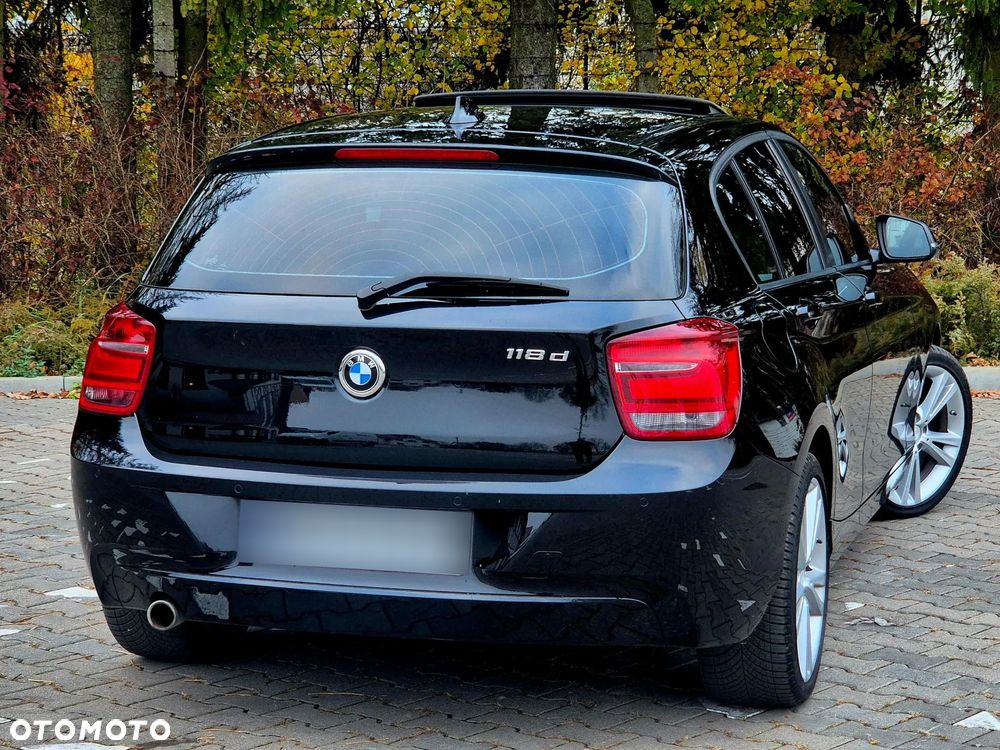 BMW Seria 1 118d - 10