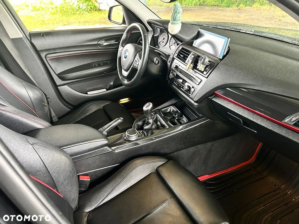 BMW Seria 1 120d Sport Line - 7