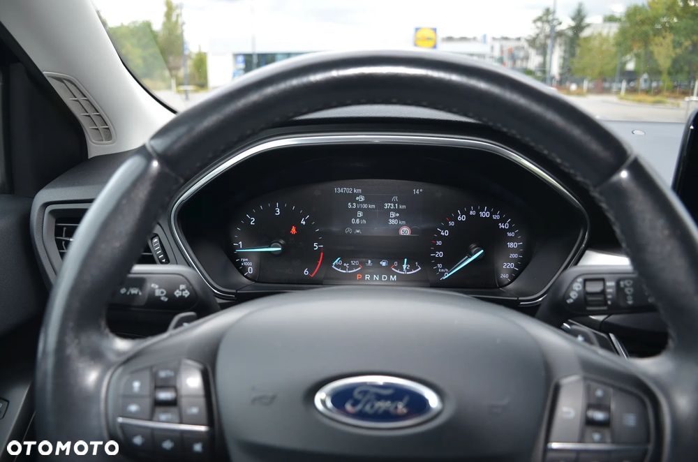 Ford Focus 2.0 EcoBlue Titanium - 10