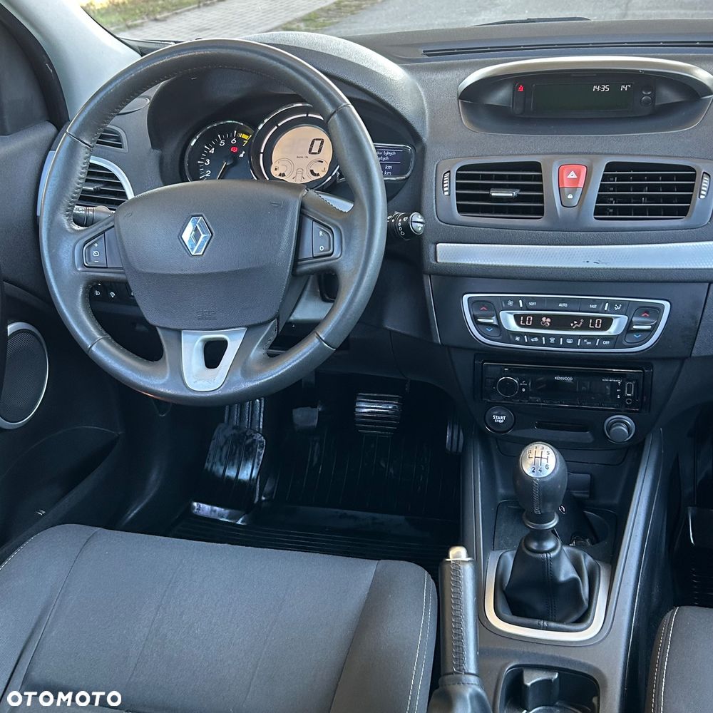 Renault Megane 1.6 16V 110 Paris Business - 20