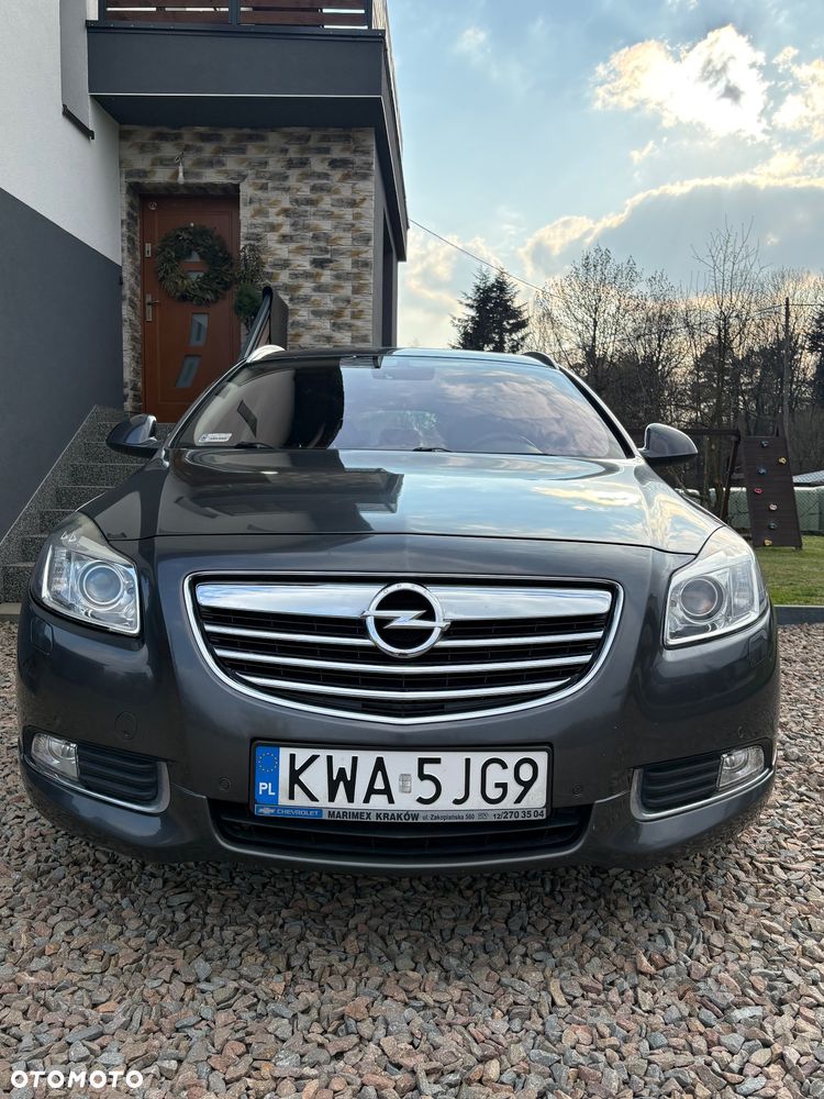 Opel Insignia 2.0 CDTI - 9