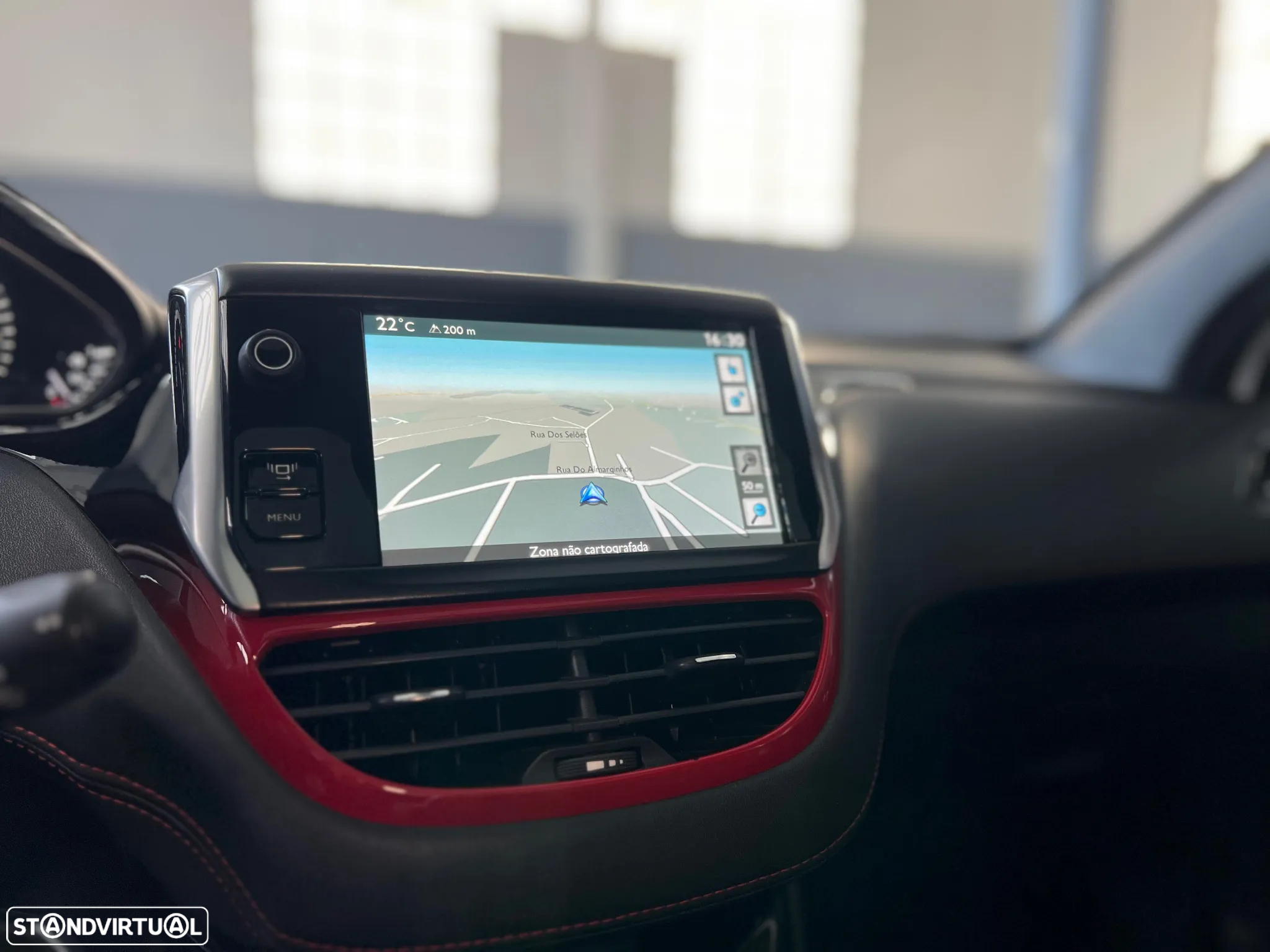 Peugeot 208 GTI 200 THP - 16