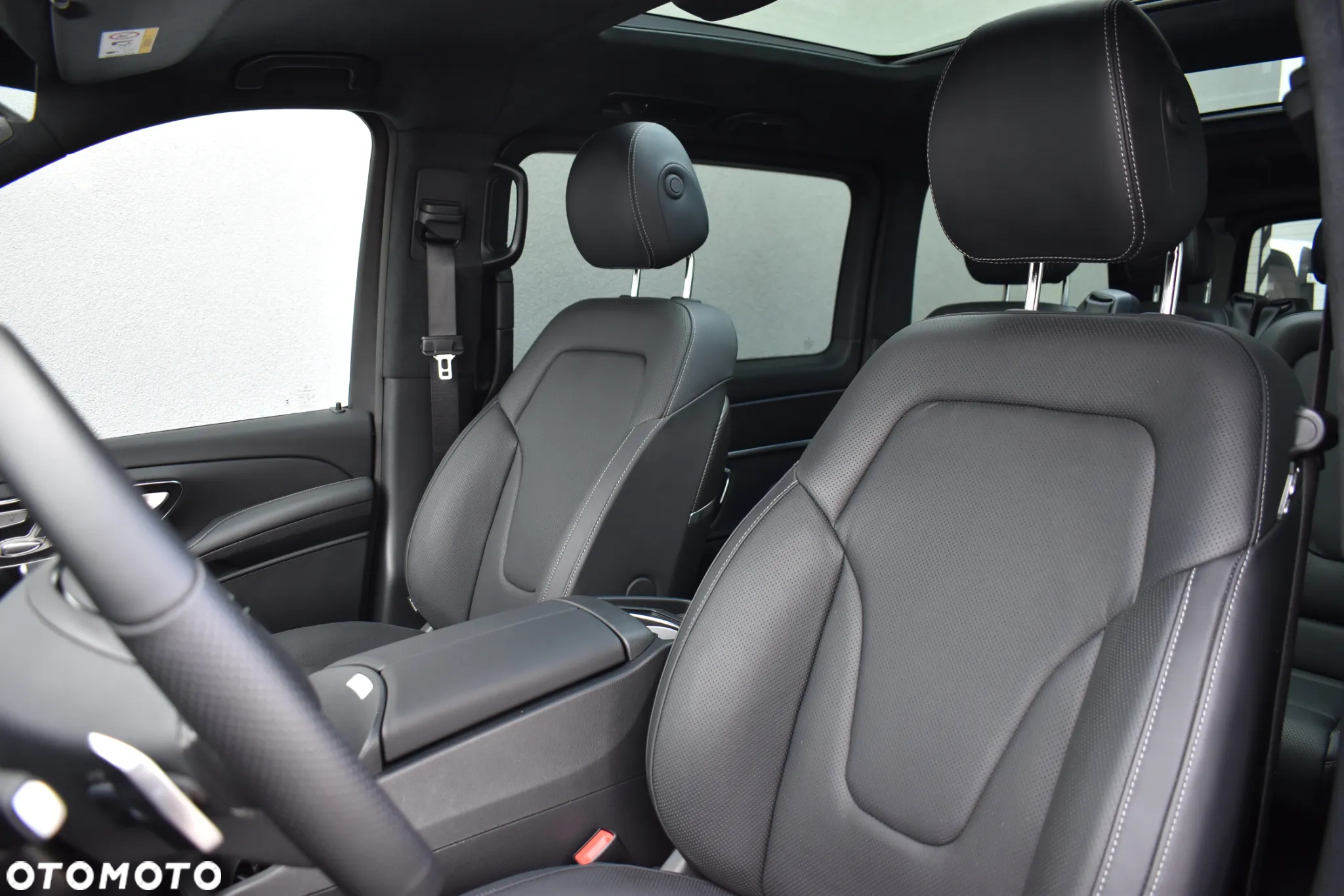Mercedes-Benz Klasa V 300 d extralang 4Matic 9G-TRONIC Exclusive - 13