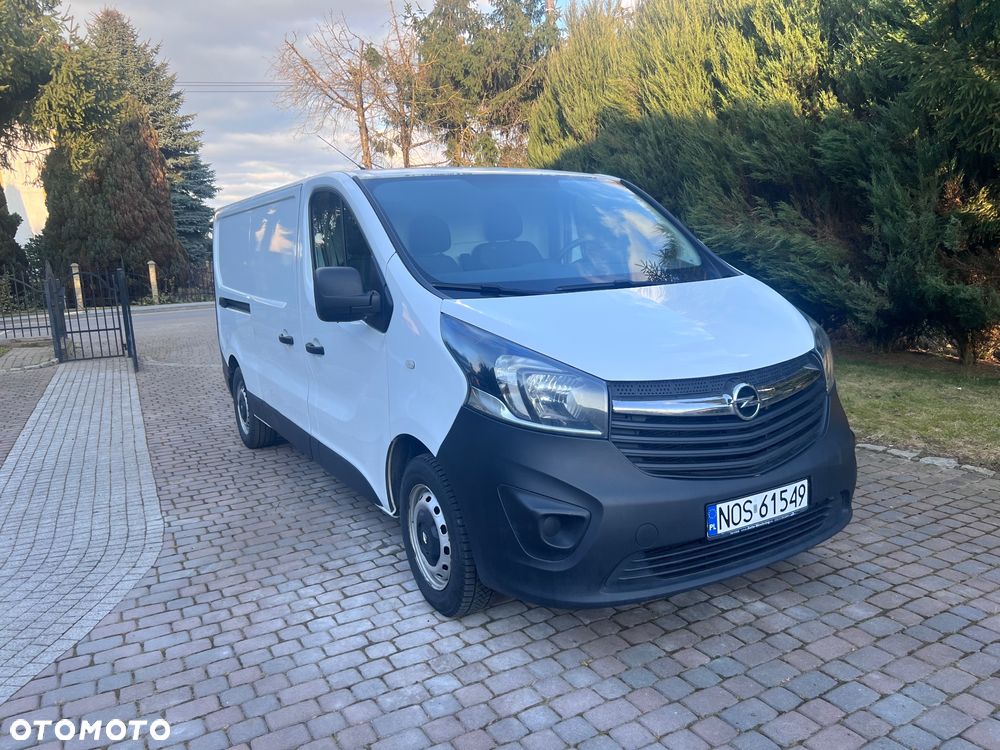 Opel Vivaro - 1