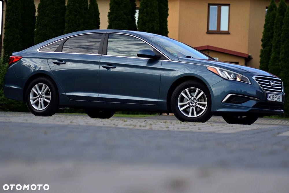 Hyundai Sonata 2.4 SE - 21