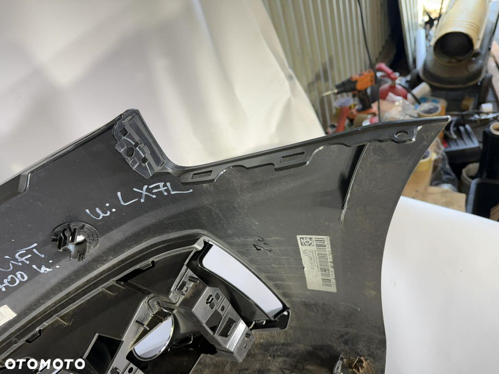 Audi A4 B9 Lift Zderzak Przód Przedni PDC LX7L 20-24 8W0807437AH - 14