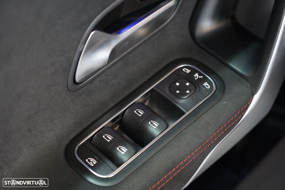 Mercedes-Benz A 200 7G-DCT AMG Line - 28