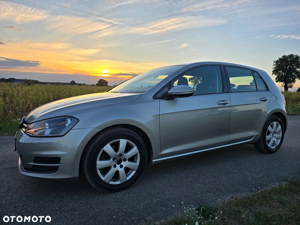 Volkswagen Golf 1.6 TDI BlueMotion Technology Comfortline - 6