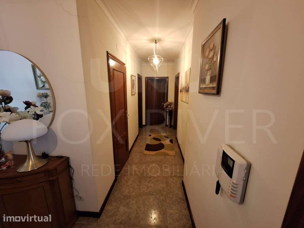 Apartamento T2 - Centro de Valença - Grande imagem: 4/12