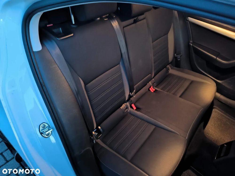 Skoda Octavia 1.5 TSI ACT DSG Sport Edition - 7