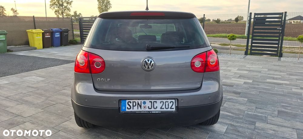 Volkswagen Golf 1.6 United - 10
