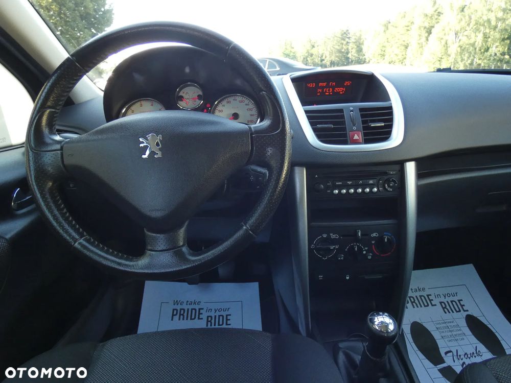 Peugeot 207 1.6 Trendy - 3