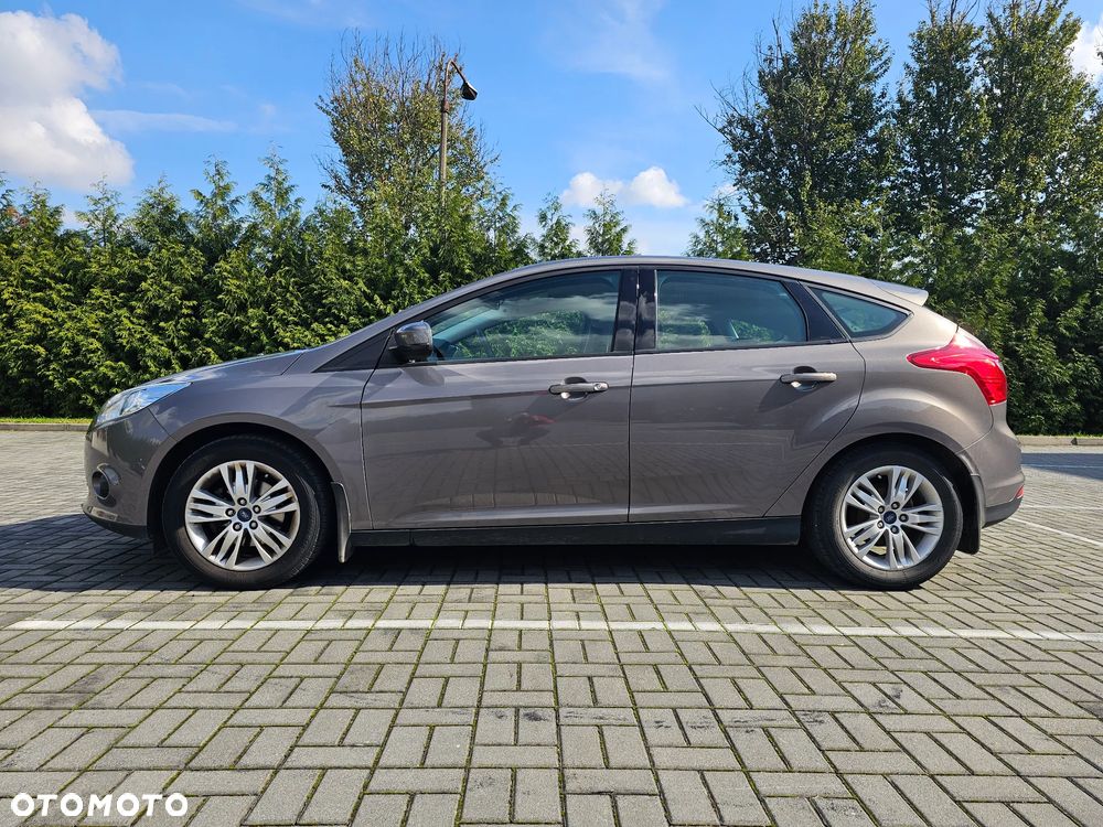 Ford Focus 1.6 Trend - 6