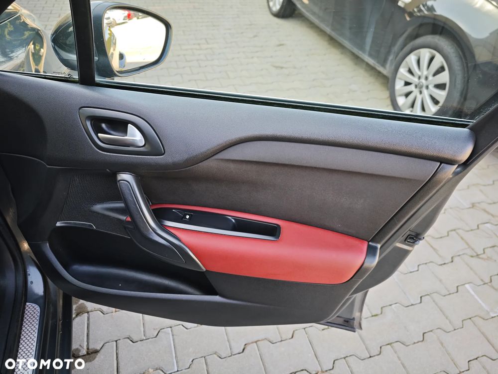 Citroën DS4 HDi 165 SoChic - 14