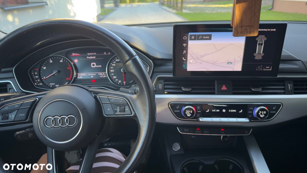 Audi A4 Avant - 12