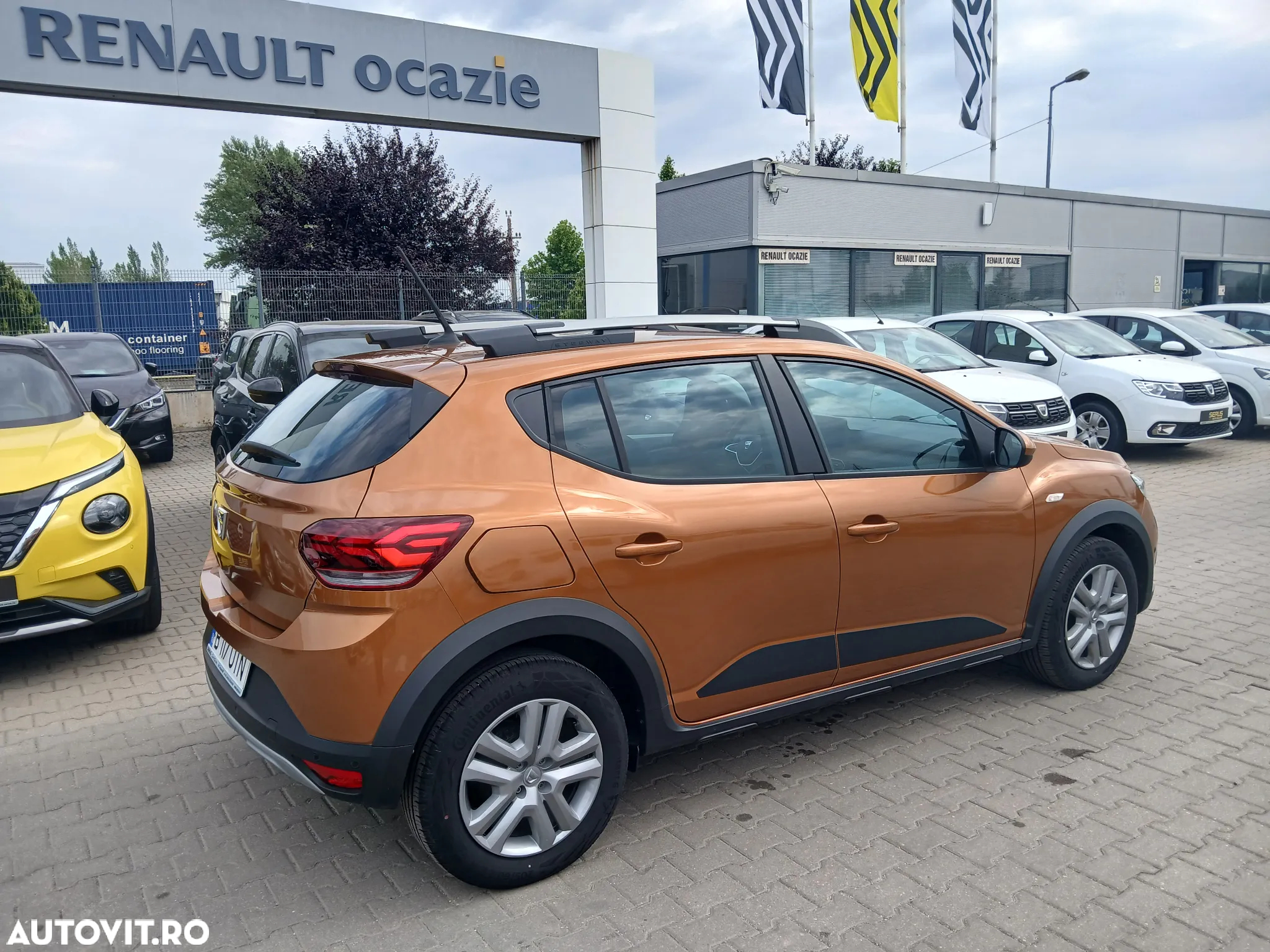 Dacia Sandero Stepway TCe 90 MT6 Comfort - 2