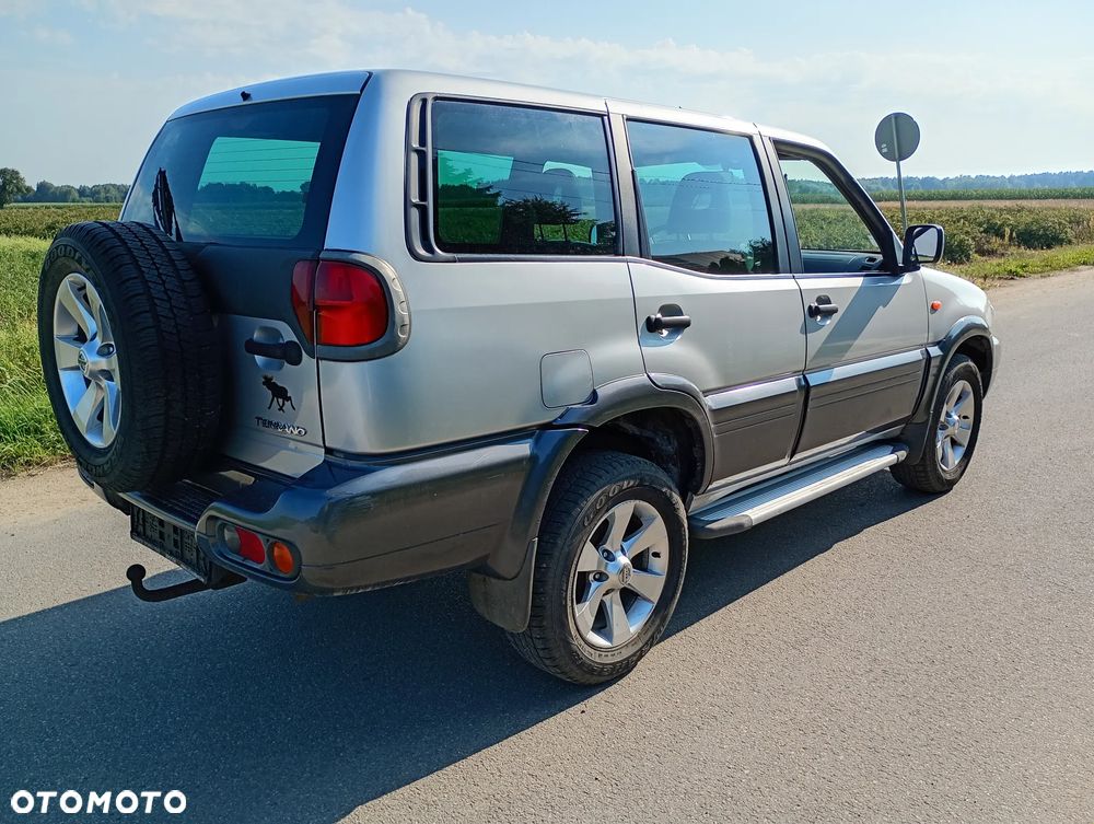 Nissan Terrano 3.0 Di Elegance - 4