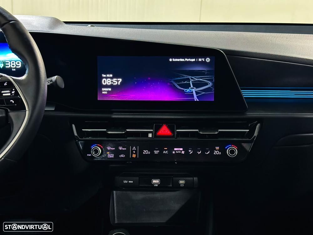 Kia Niro EV 64kWh Drive - 22