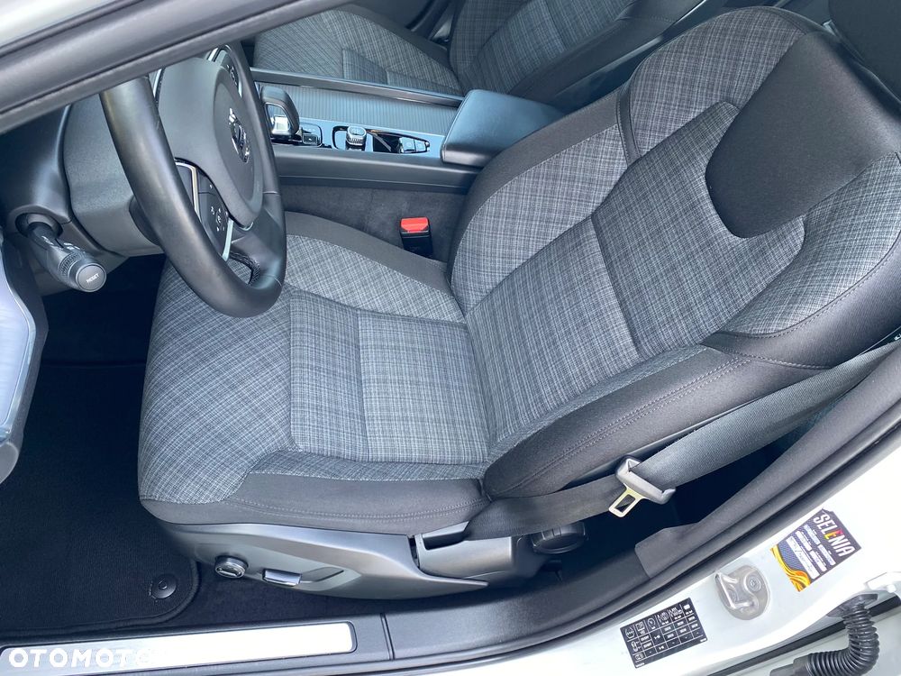 Volvo V60 B4 D Momentum Core - 15