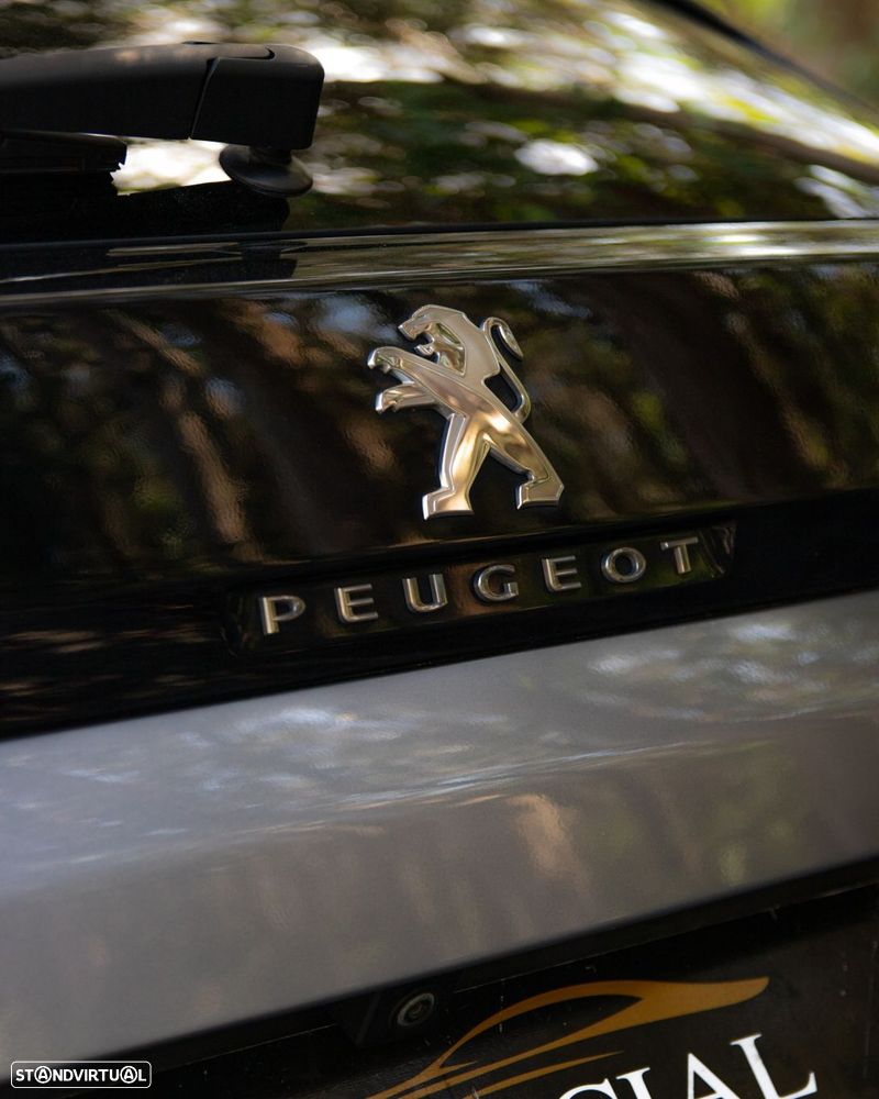 Peugeot 3008 1.6 Hybrid Allure Pack e-EAT8 - 28