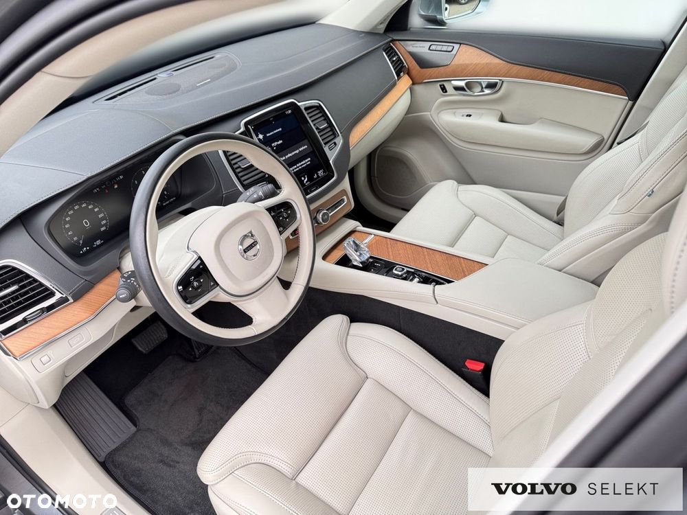 Volvo XC 90 - 13
