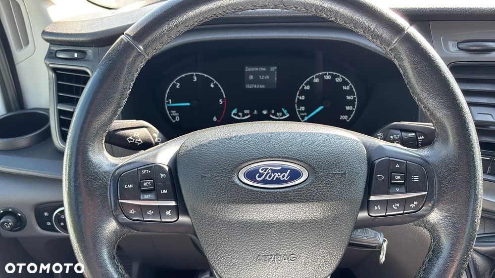 Ford Transit - 10