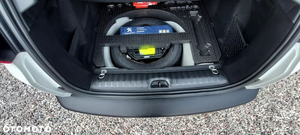 Peugeot 2008 PureTech 110 Stop&Start EAT6 Active - 24