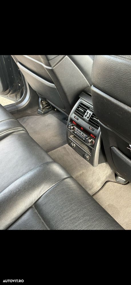 BMW Seria 5 530d Aut. - 9