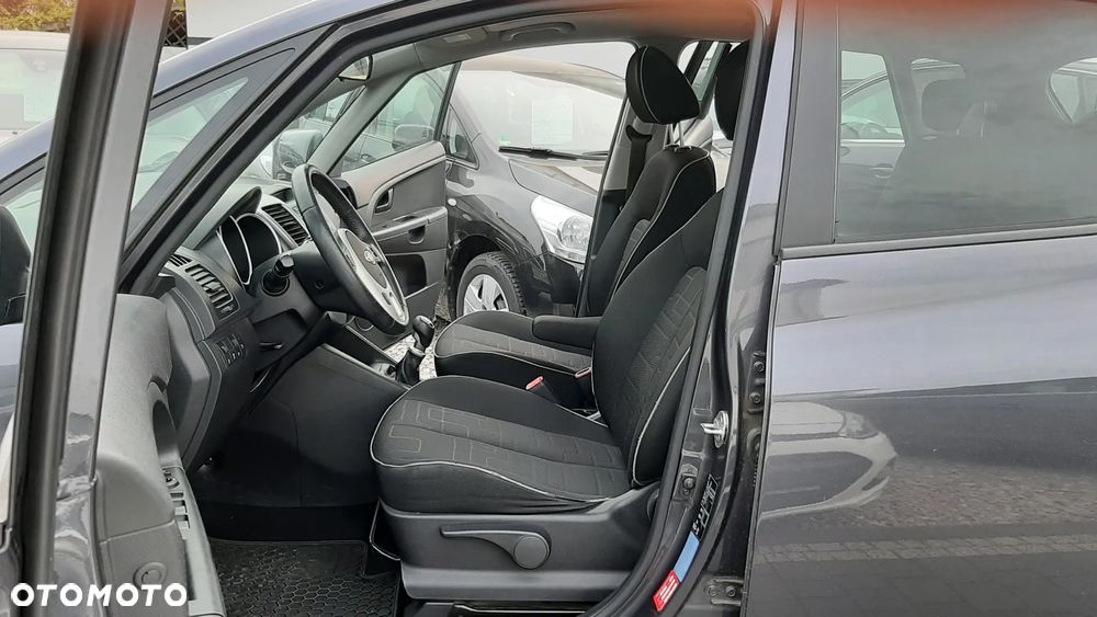 Kia Venga 1.4 CVVT Business Line - 11