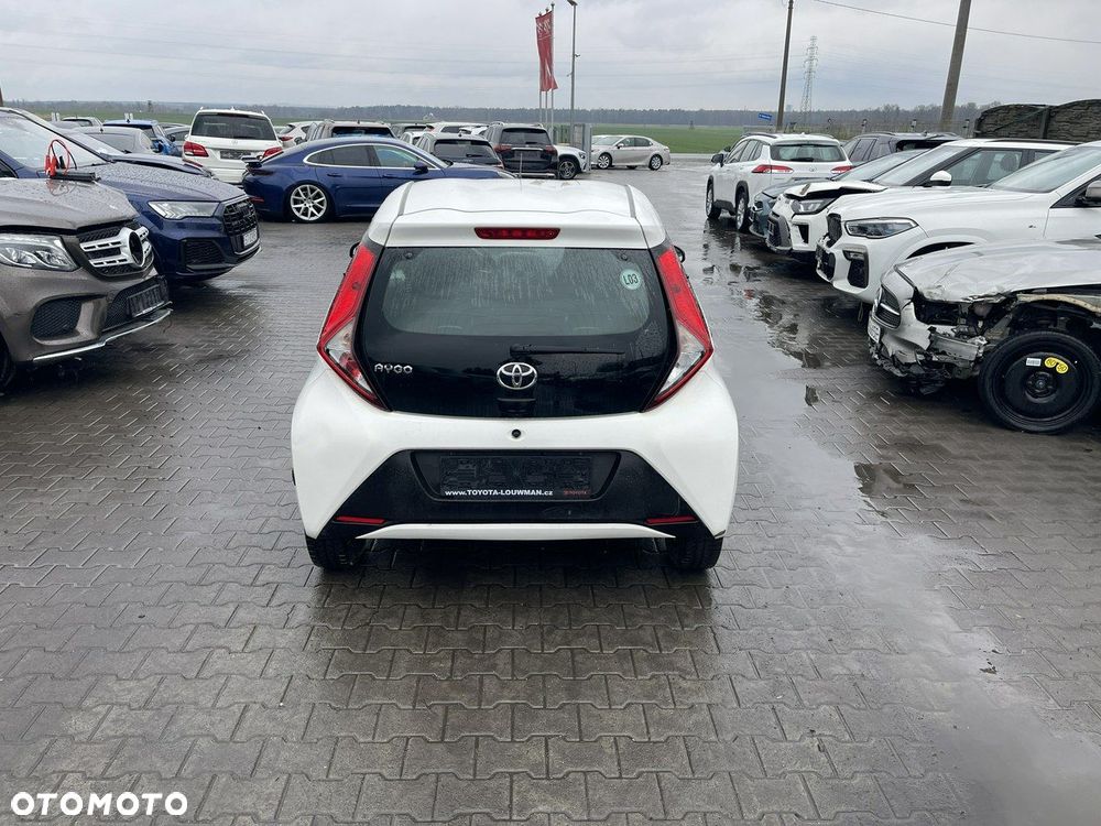 Toyota Aygo 1.0 VVT-i Color Edition - 4