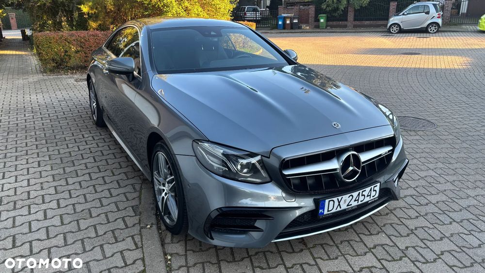 Mercedes-Benz Klasa E 200 9G-TRONIC AMG Line - 2