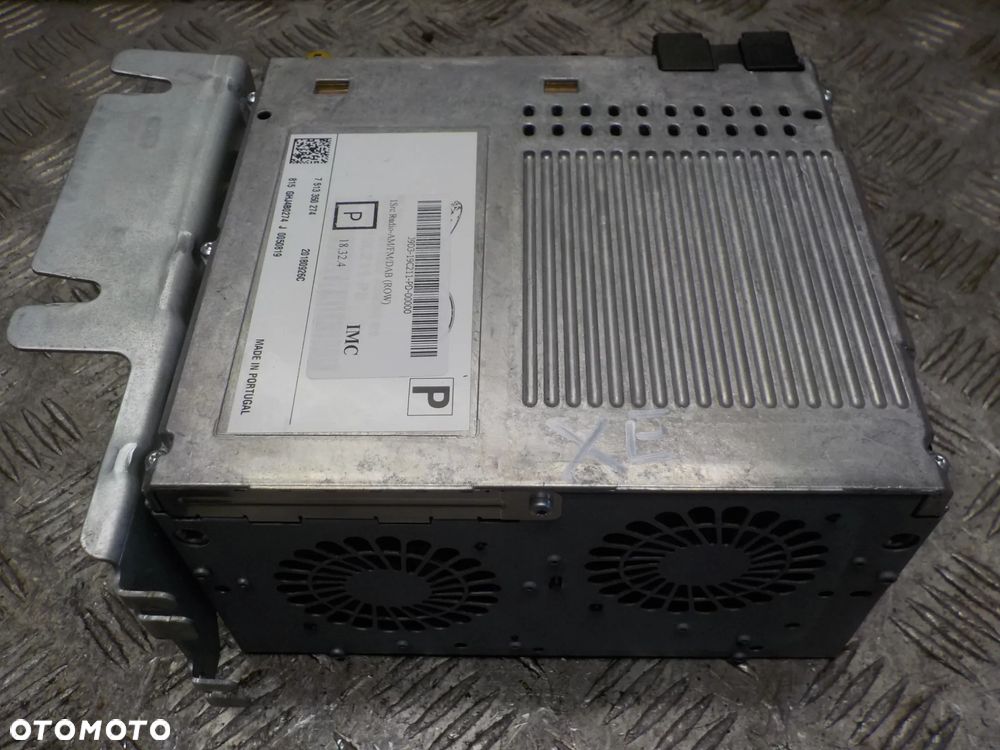 JAGUAR XE RADIO NAWIGACJA J9D3-19C211-PD