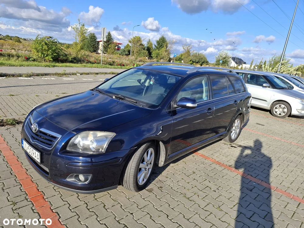 Toyota Avensis 1.8 VVT-i Sol - 5