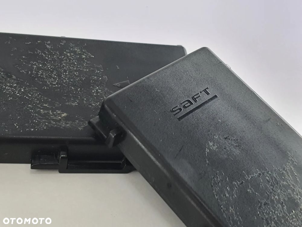 OSLONA AKUMULATORA ZASLEPKA  PEUGEOT E-VIVACITY - 4