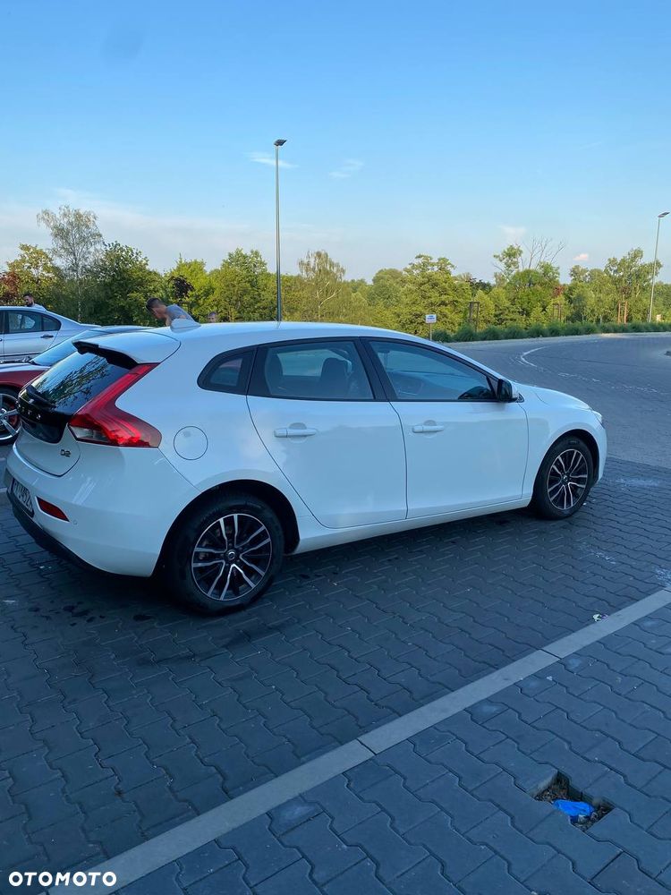 Volvo V40 D2 Geartronic - 9