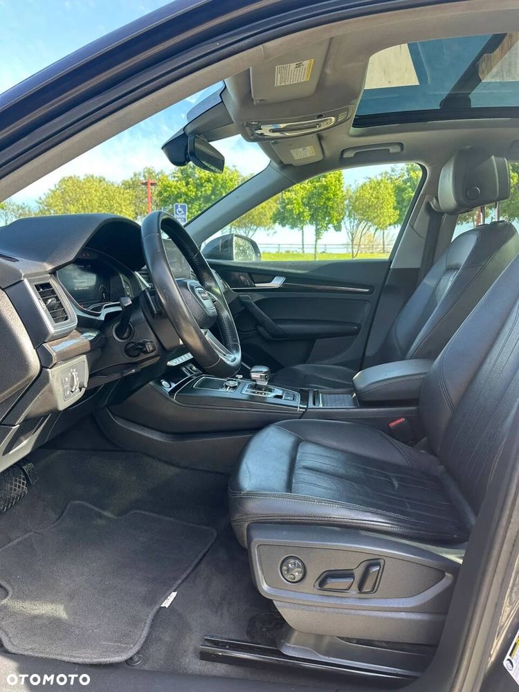 Audi Q5 - 11