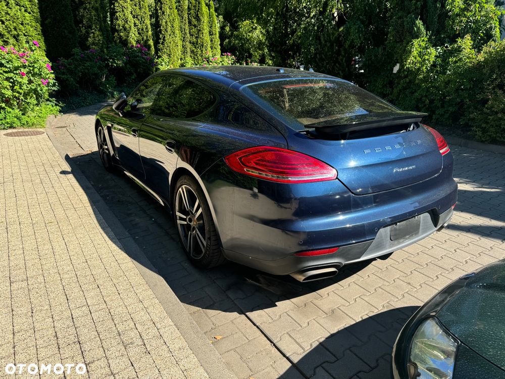 Porsche Panamera PDK - 1