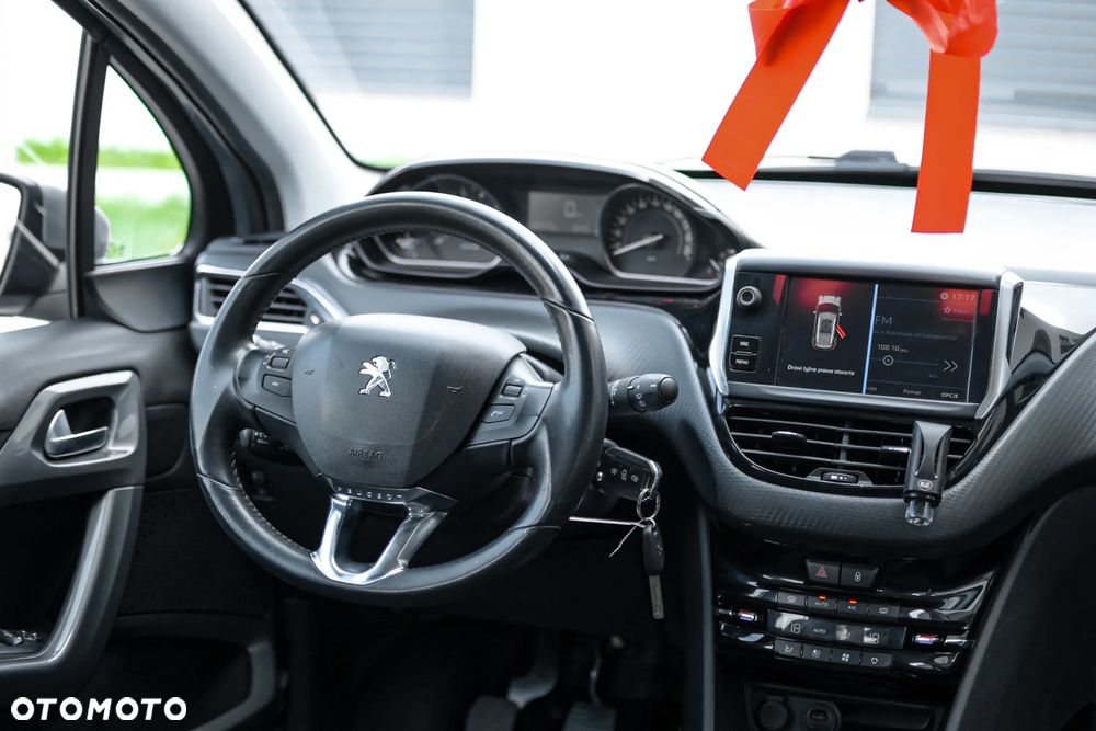 Peugeot 2008 1.2 Pure Tech Active - 7