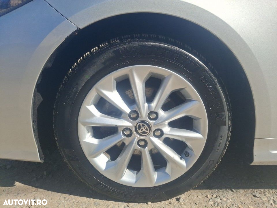 Toyota Corolla - 19
