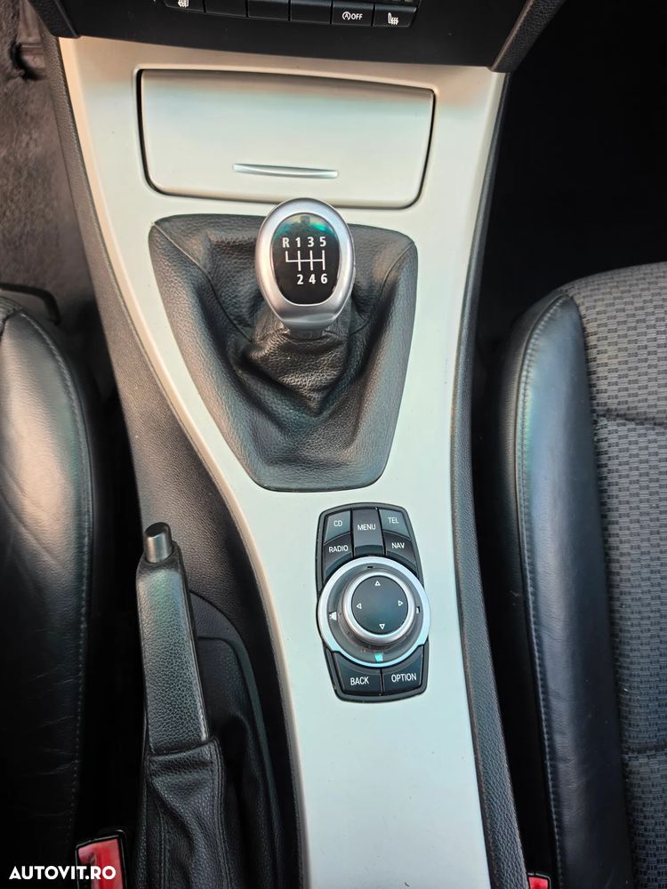 BMW Seria 3 320d DPF - 27