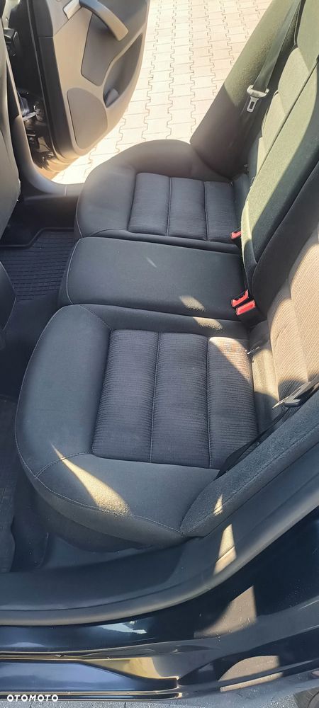 Skoda Octavia 1.6 Elegance - 11