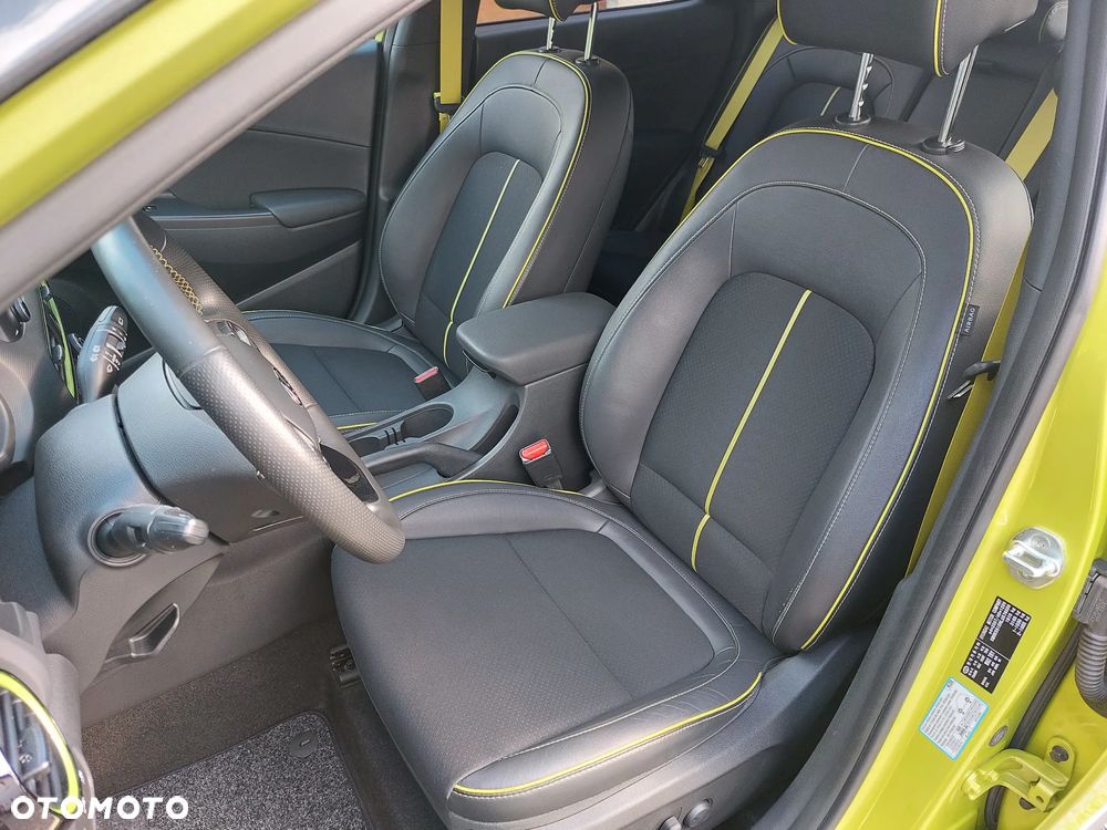 Hyundai Kona - 13