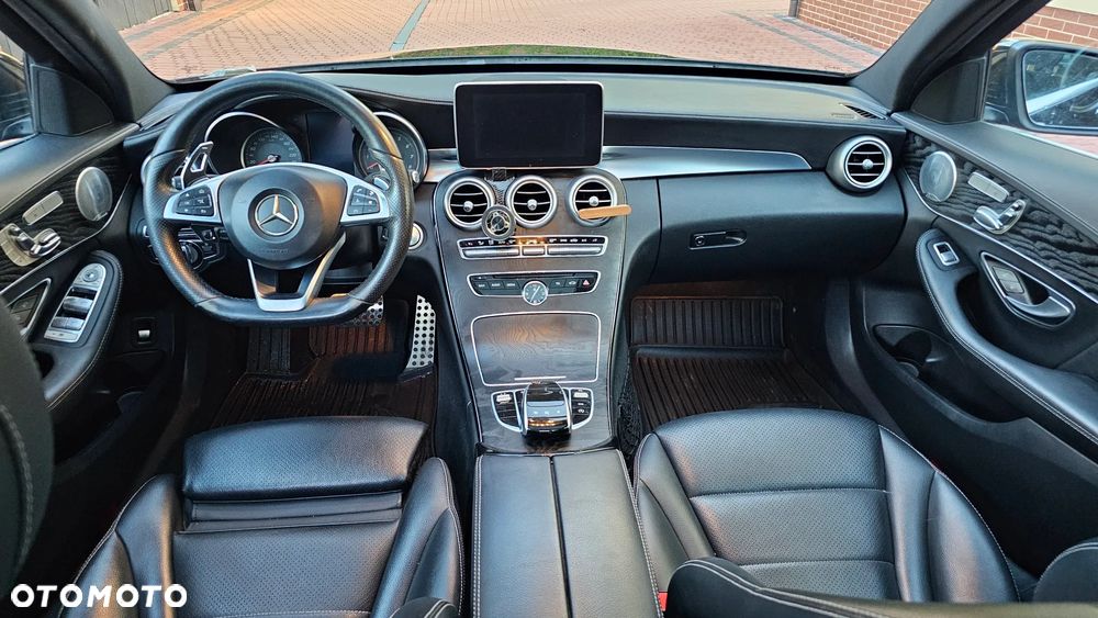 Mercedes-Benz Klasa C 300 7G-TRONIC - 8