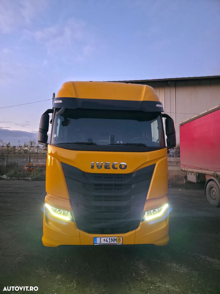 Iveco Stralis Hi-Way - 15