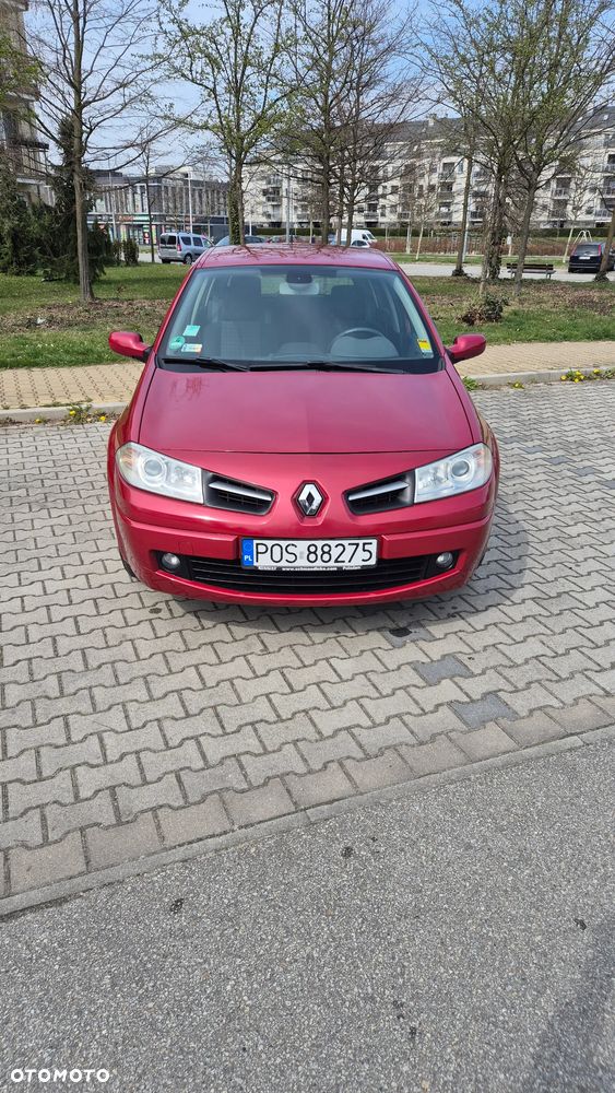 Renault Megane 1.6 Dynamique - 9