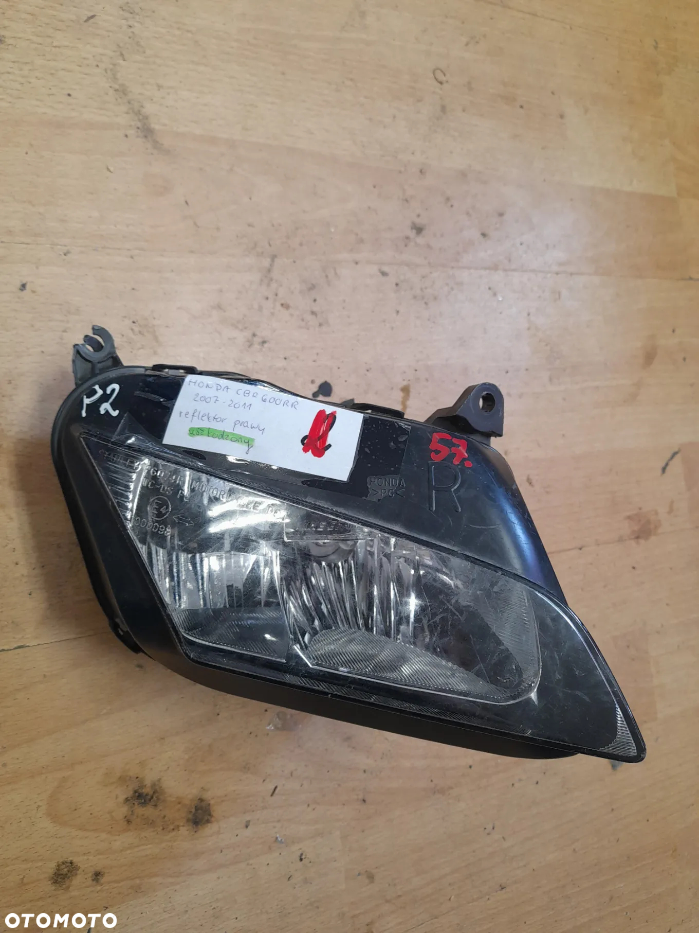 Honda CBR 600 RR 2007 - 2011 reflektor przód lampa przednia uszkodzona - 2