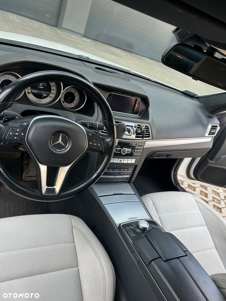 Mercedes-Benz Klasa E - 9