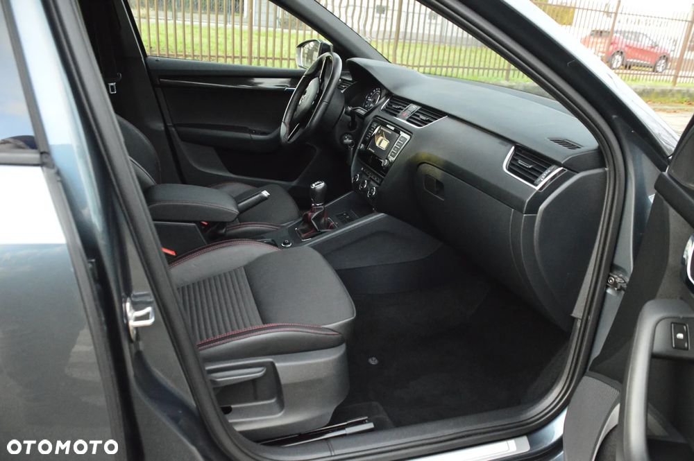 Skoda Octavia 2.0 TDI RS - 20